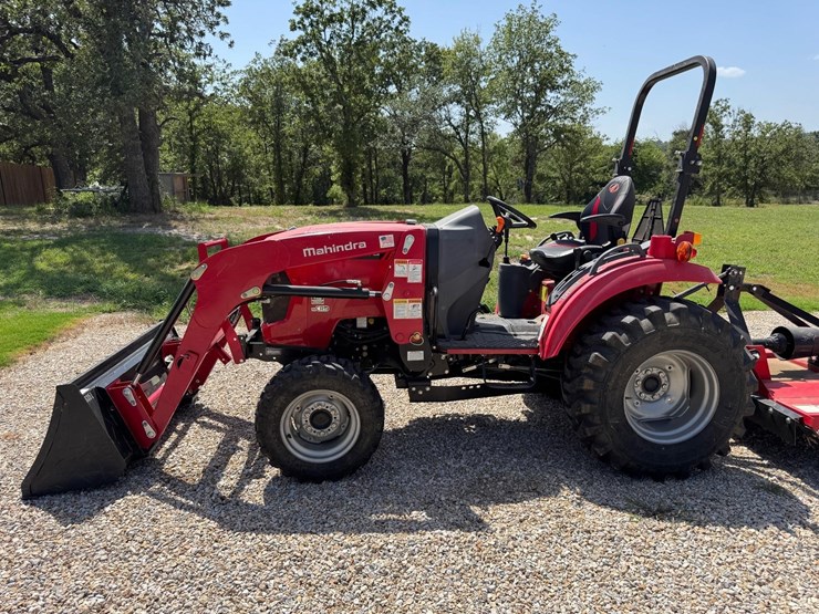 2021-mahindra-1635-image-1