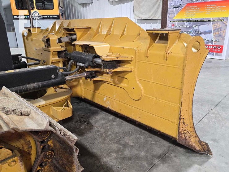 2022-caterpillar-d4-lgp-image-11