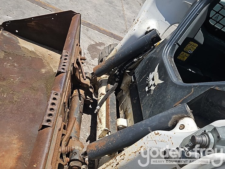 bobcat-t76-image-16