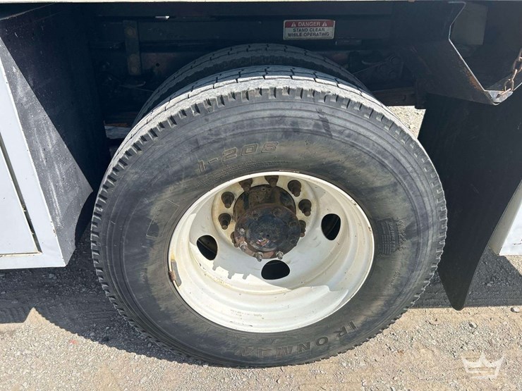 2016-ford-f750-image-38