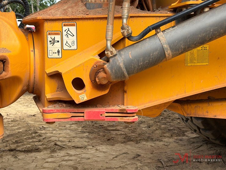 2023-volvo-a45g-image-15