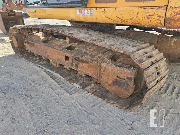 2016-deere-180g-lc-image-32