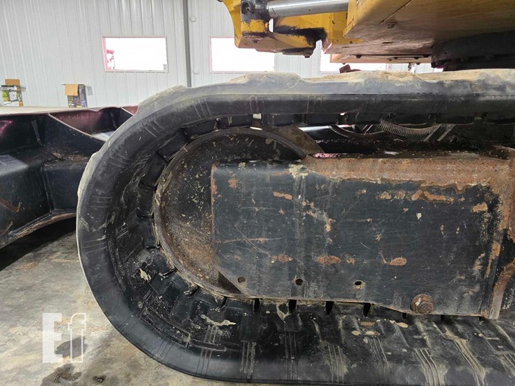 2021-caterpillar-306cr-image-31