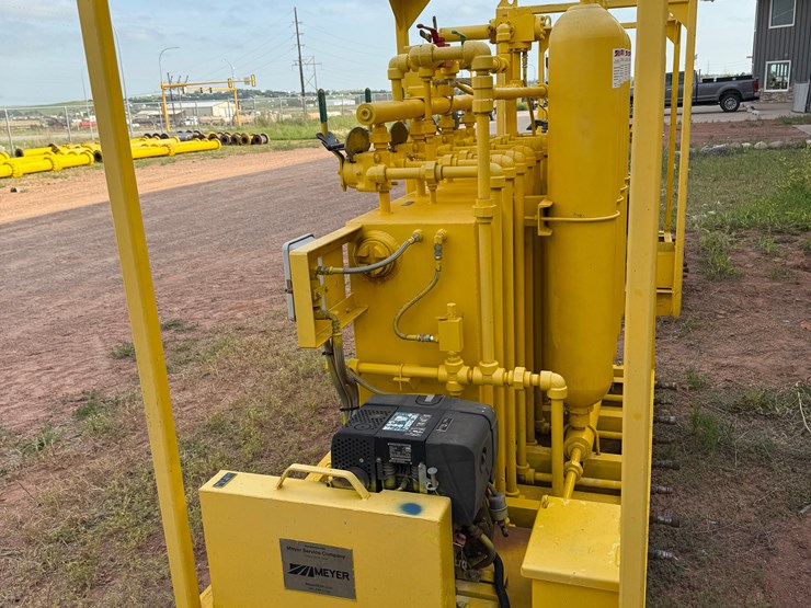meyer-3k-wp-diesel-powered-4-station-accumulator-closing-unit,-skidded-image-4