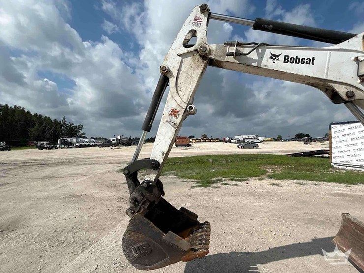 2019-bobcat-e50-image-10