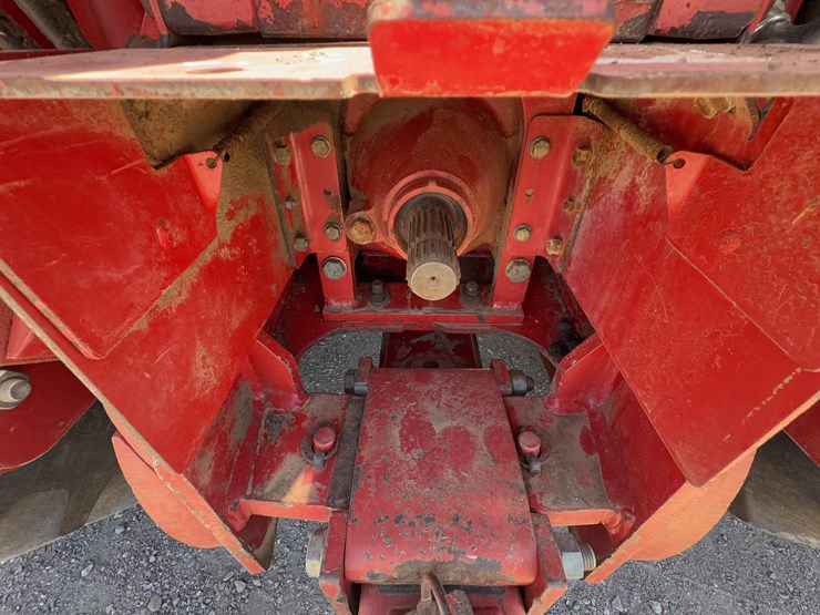 2005-case-ih-325-image-16