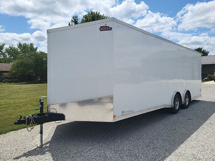 2022-united-enclosed-tandem-axle-bumper-trailer---nice-one-owner-image-7
