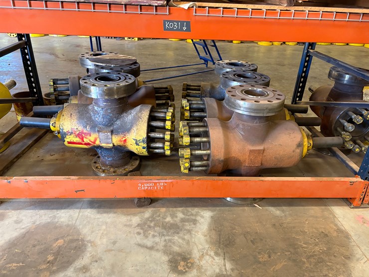(6x$)-5-1/8”-10k-gate-valves,-incomplete-image-3