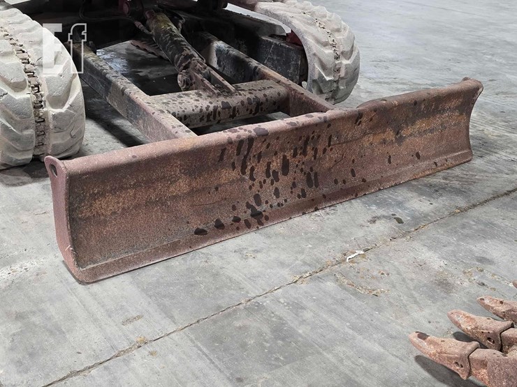 jcb-8032-image-14