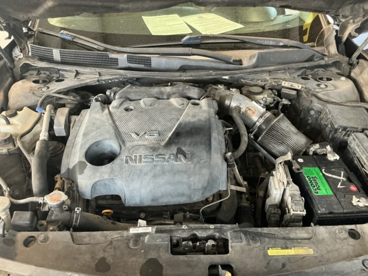 2016-nissan-maxima-sdn-image-10