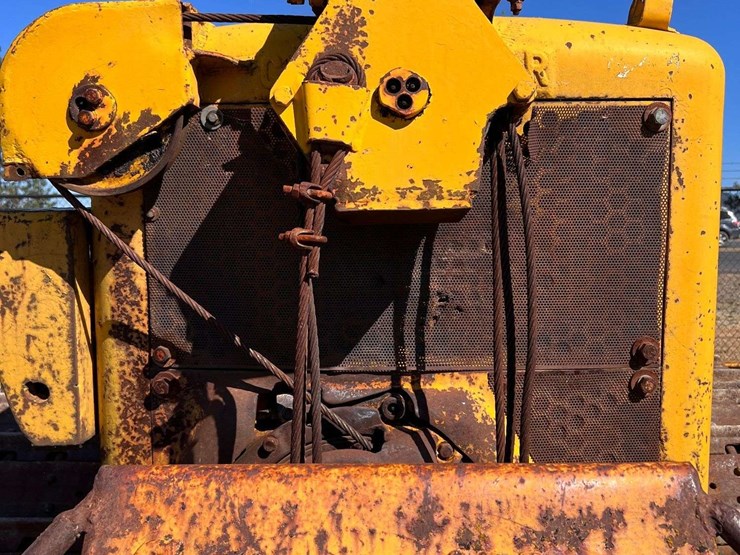 caterpillar-d7-image-16