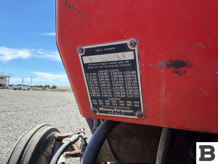 1975-massey-ferguson-235-image-33