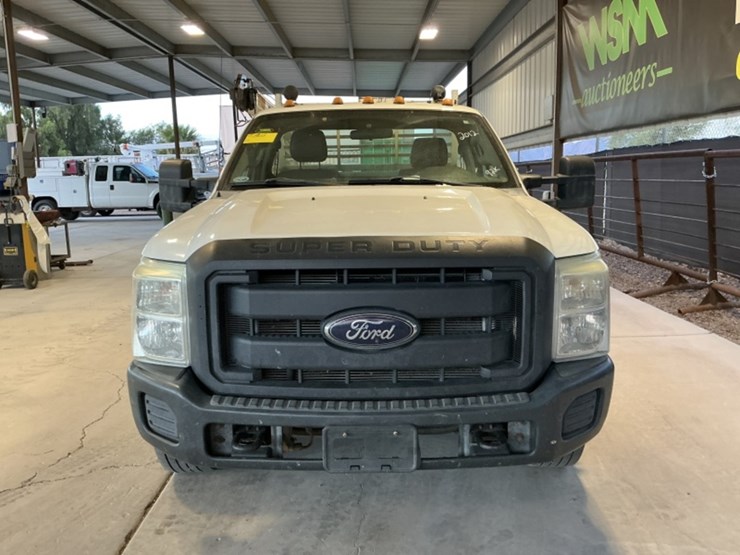2012-ford-f350-image-3