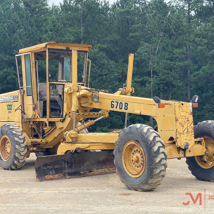 1994 DEERE 670B