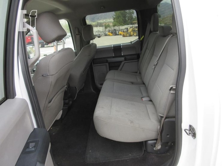 2017-ford-f150-xlt-image-8