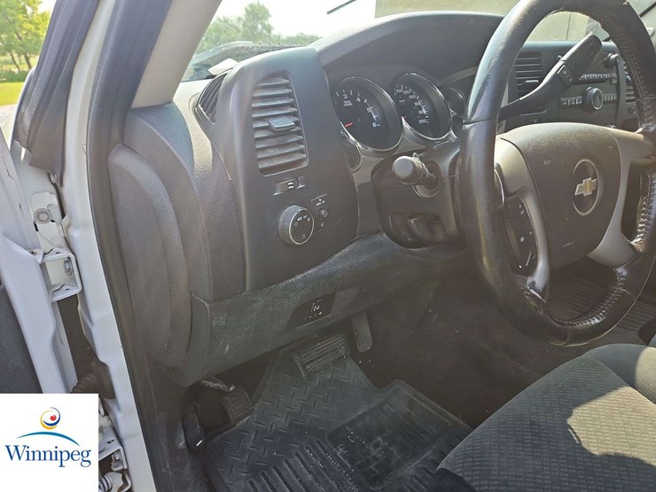 2008-chevrolet-silverado-2500hd-image-18