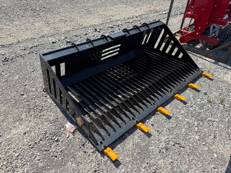 #2017-•-unused-future-fb66-skid-steer-rock-bucket-cdyscd205154-inv#48862-image-4