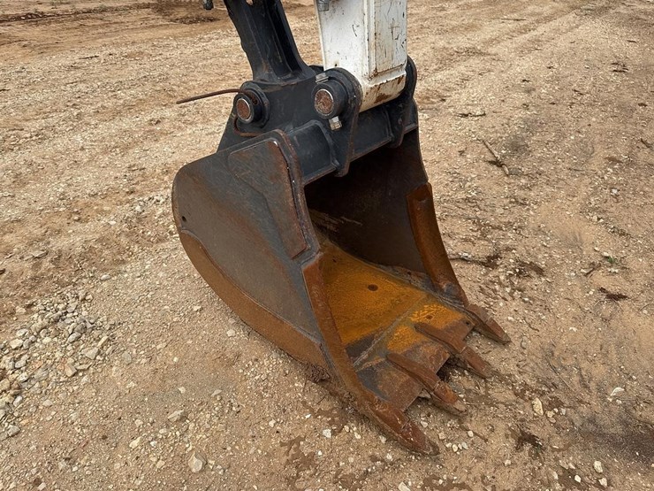 2023-bobcat-e88-image-16