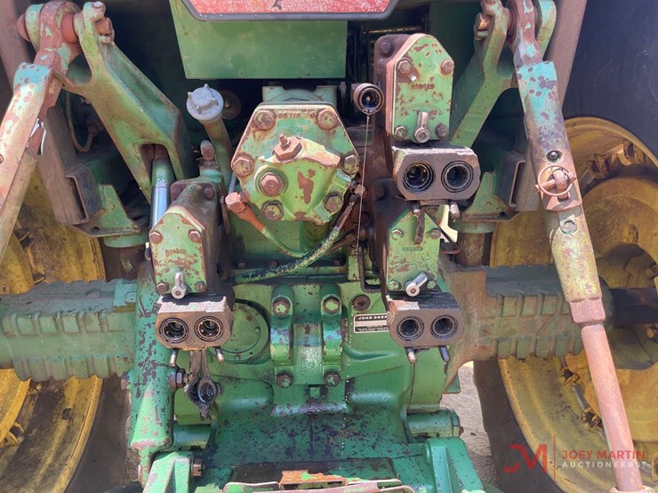 john-deere-4640-image-11