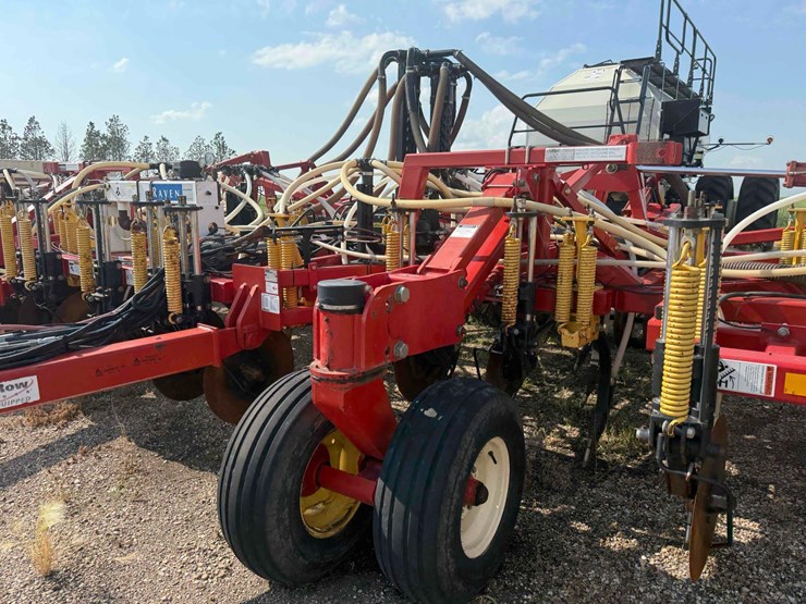 2006-bourgault-8710-air-seeder-image-38