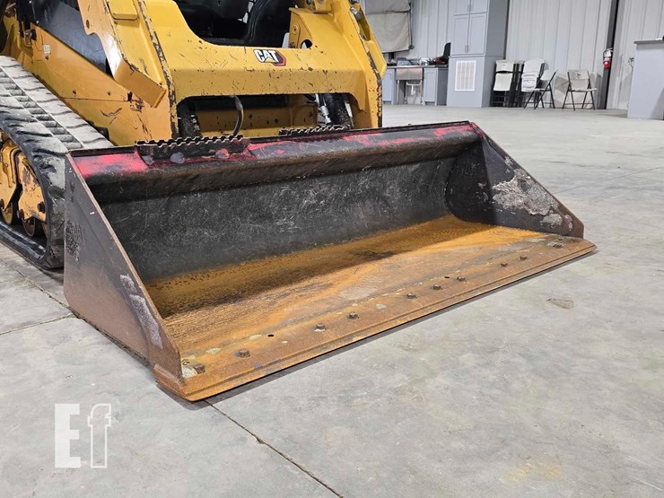 2022-caterpillar-259d3-image-10