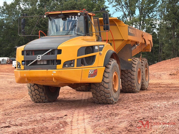 2023-volvo-a45g-image-2