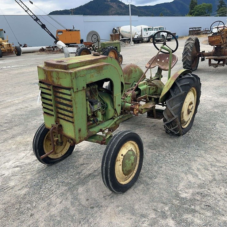 JOHN DEERE L