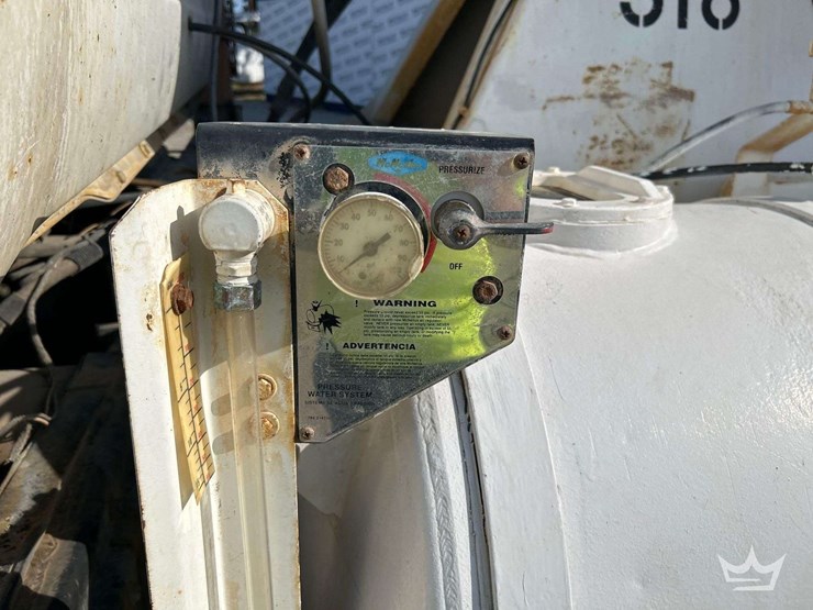 1994-mack-dm690s-image-22