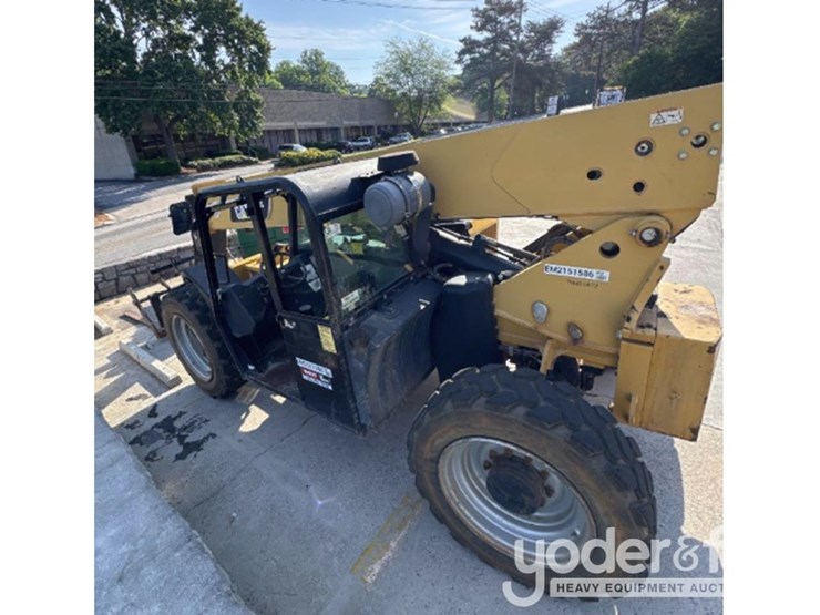 2015-caterpillar-tl943c-image-1