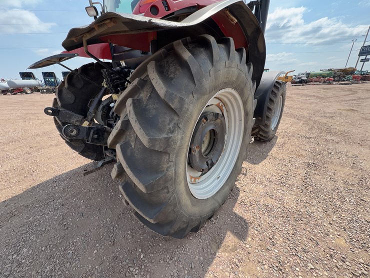 2006-case-ih-mxu135-image-43