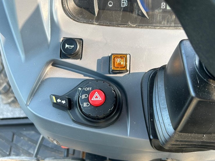 kubota-mx6000-image-34