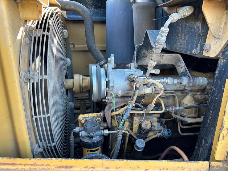 1999-caterpillar-953c-image-24