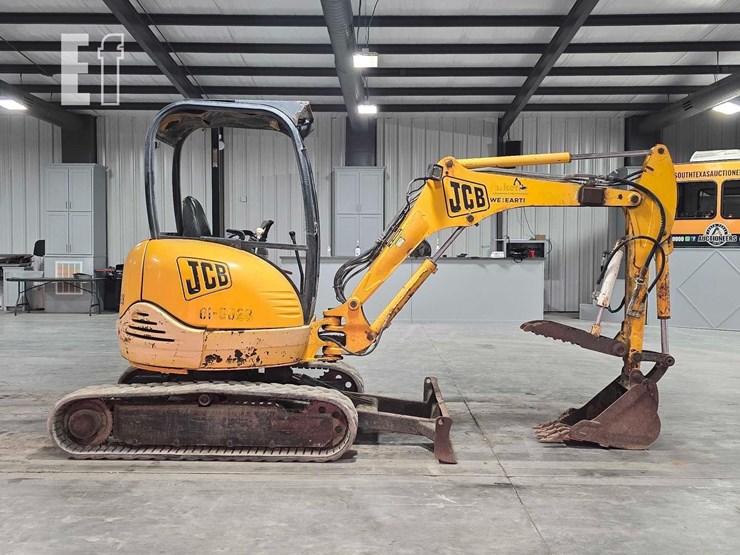 jcb-8032-image-6