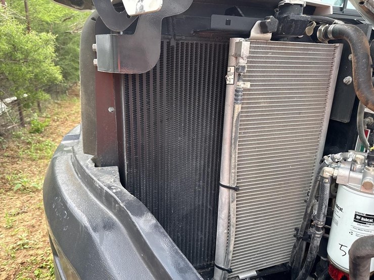 2023-bobcat-e88-image-89