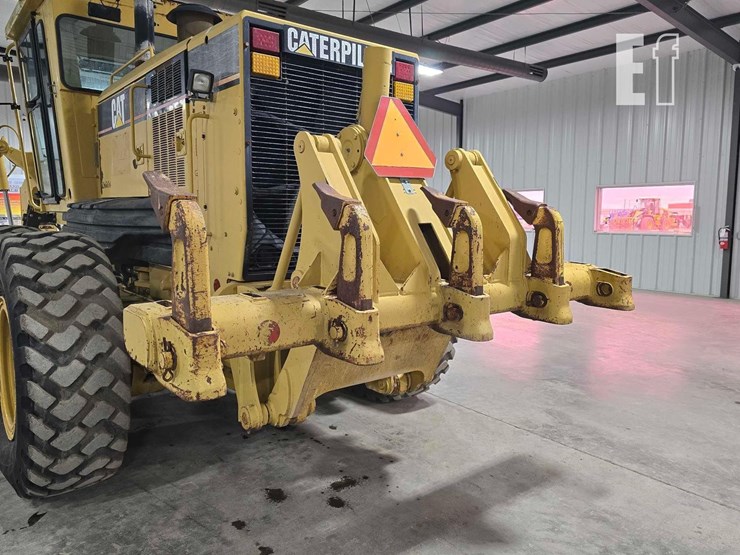 2006-caterpillar-140h-image-14
