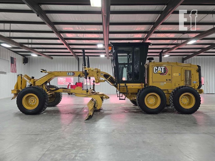 2022-caterpillar-140gc-image-5