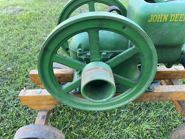 john-deere-e-1-1/2hp-image-19
