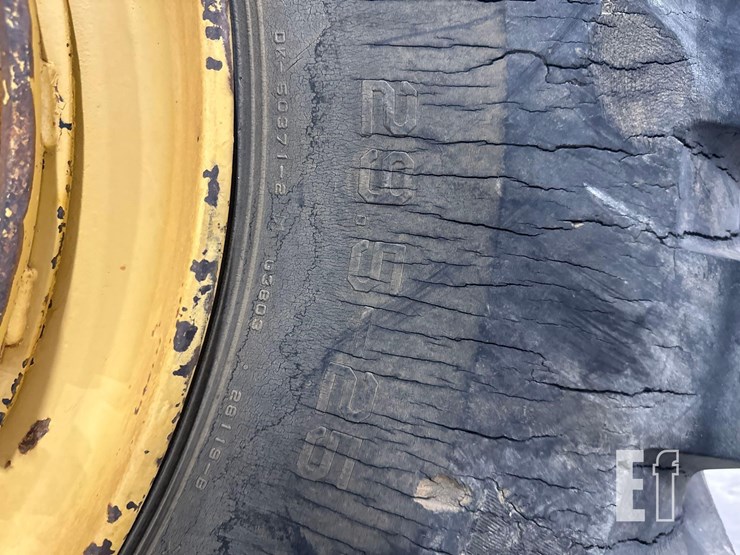 1990-caterpillar-615c-image-31