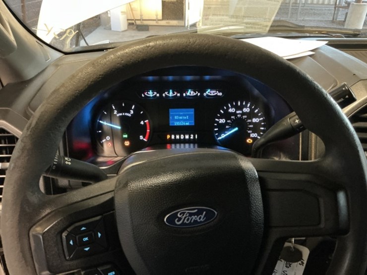 2017-ford-f350-image-16