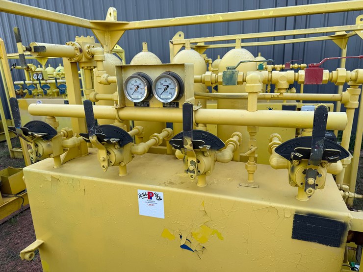 meyer-3k-wp-diesel-powered-4-station-accumulator-closing-unit,-skidded-image-9