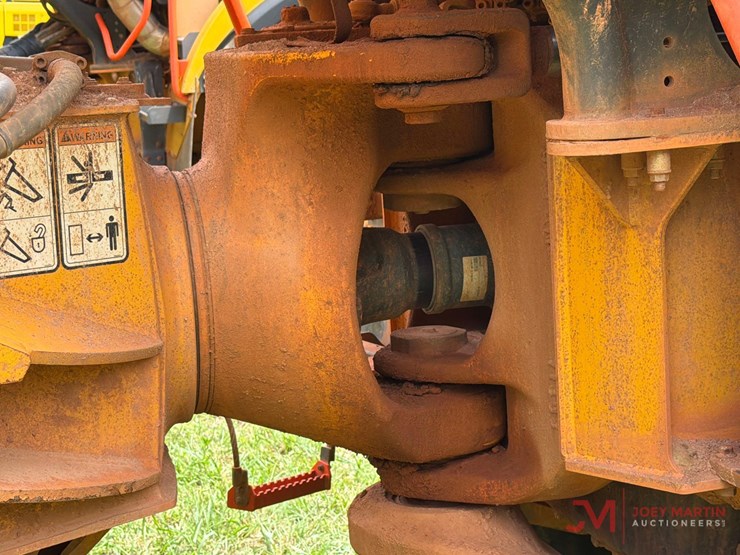 2022-volvo-a30g-image-32