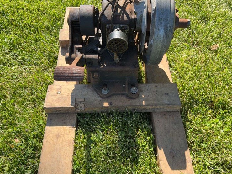 (2)-maytag-engines-image-10