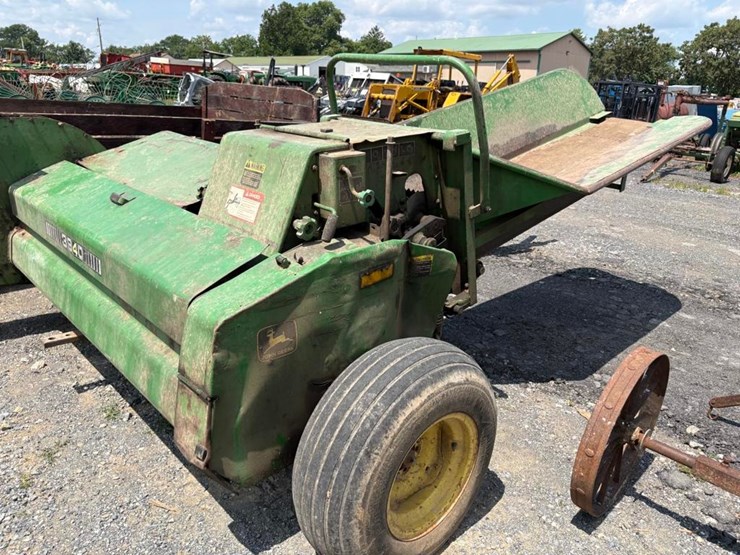 john-deere-3940-image-3