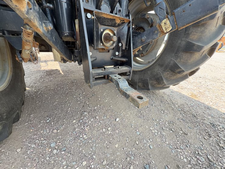 2006-case-ih-mxu135-image-11
