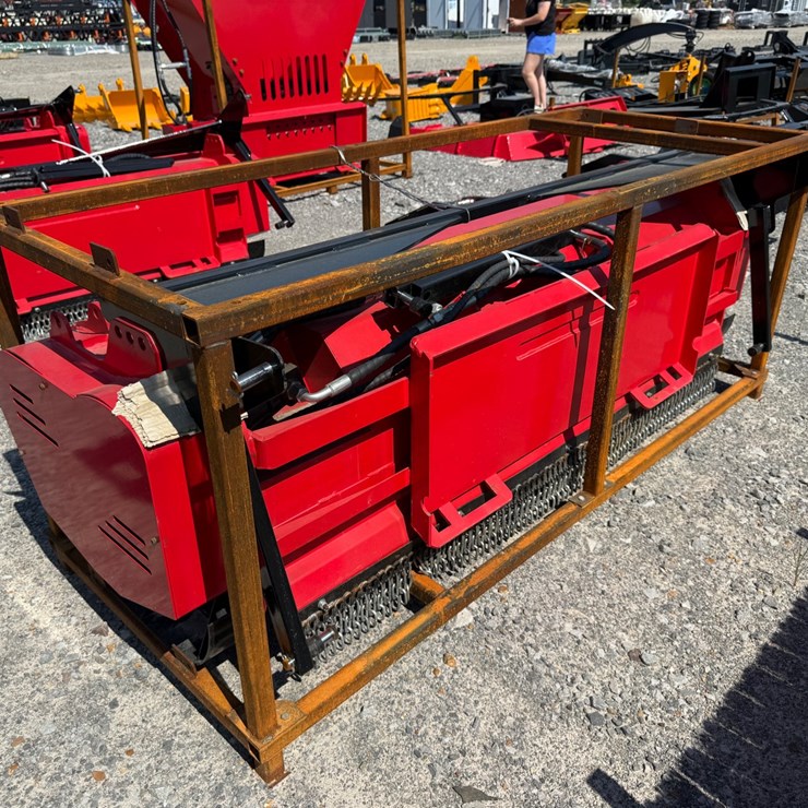 #2034 • Unused Future 84" Skid Steer Mulcher THJ72260346 INV#48937