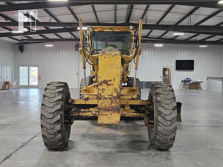 2001-caterpillar-140h-image-7