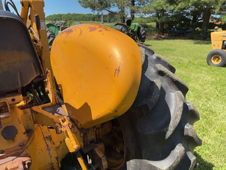 john-deere-400-image-6