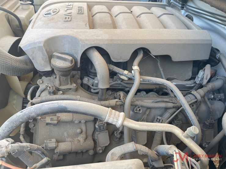 2010-toyota-tundra-sr5-image-19