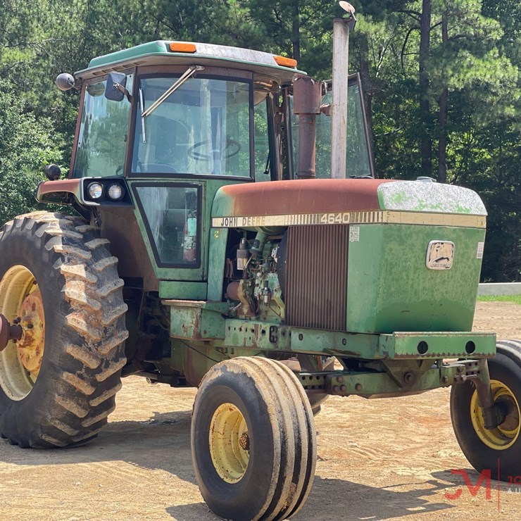 JOHN DEERE 4640