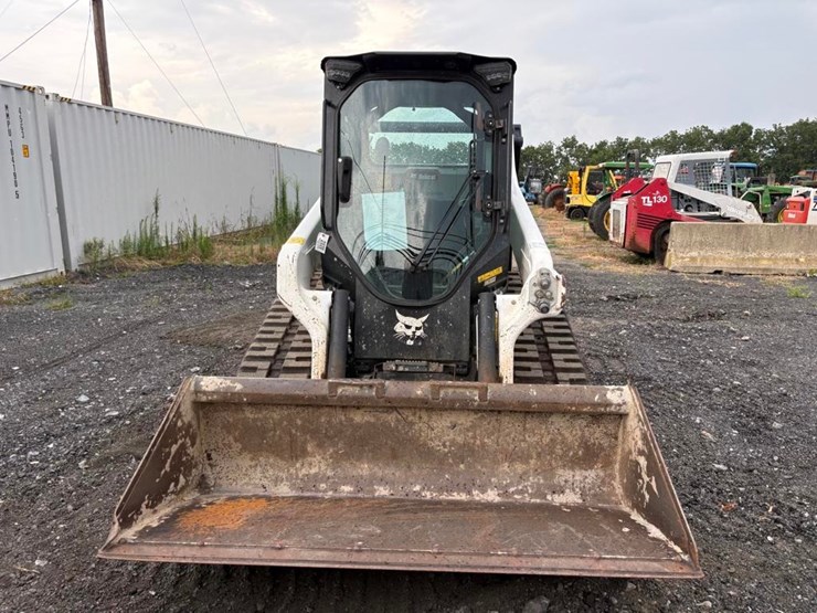 2021-bobcat-t66-image-4